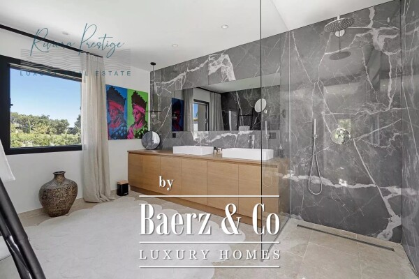 photo 9 Saint-Tropez - Contemporary Villa – Near Chapelle Sainte-Anne