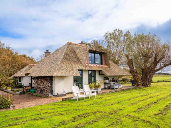 photo 37 Westfriesedijk 57