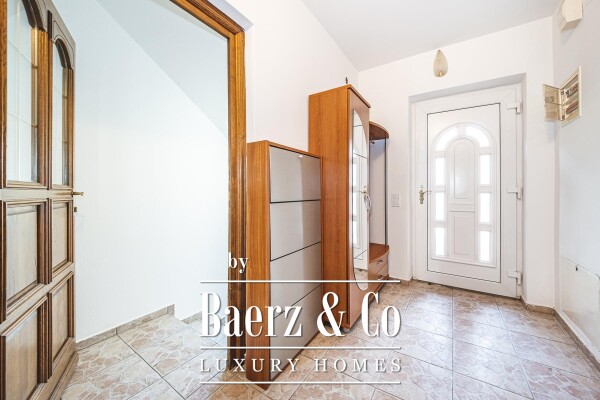 photo 15 Zagreb, Gračani, beautiful three-storey five-bedroom apartment with a garden, 278.66 m2