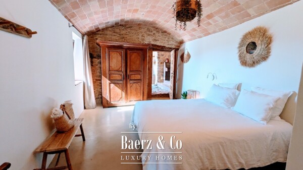 photo 17 Beautiful luxury home in Girona