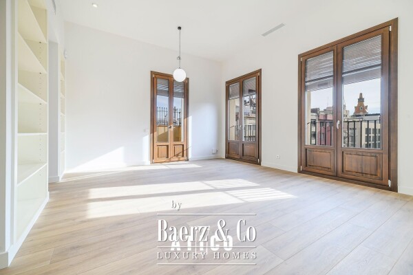 photo 2 Penthouse for sale in Dreta de l'Eixample
