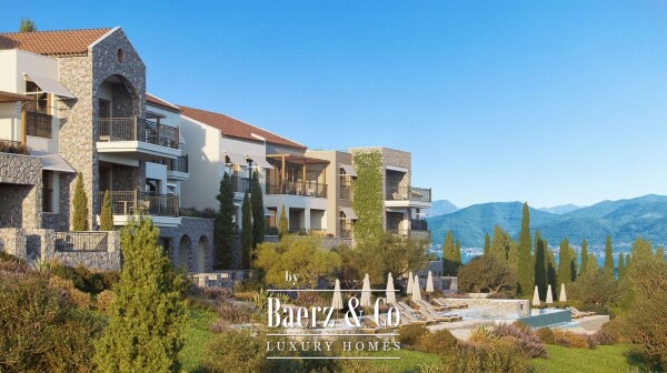 photo 7 Luxurious Golf Apartment in Montenegro