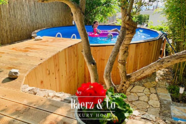 photo 4 Hvar, three-storey house with additional building land