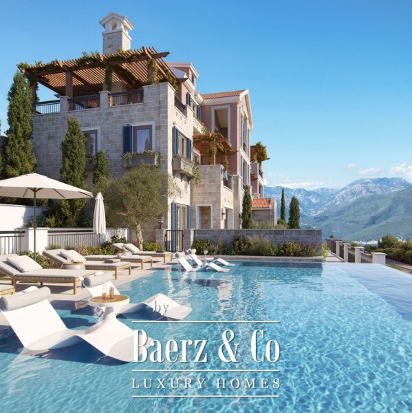 photo 14 Luxury Apartment in Montenegro with a Sea View