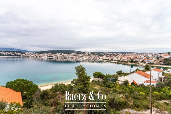 photo 10 Okrug Gornji, modern villa near the beach