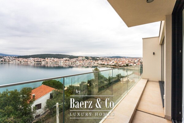 photo 13 Okrug Gornji, modern villa near the beach