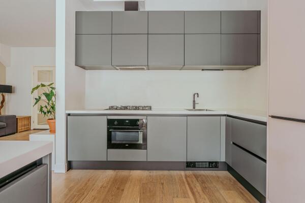 photo 9 Karel du Jardinstraat 28 H