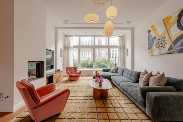 photo 13 Van Breestraat 45