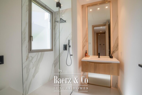 photo 44 Villa - Nueva Andalucia - Marbella - Ref: 8702