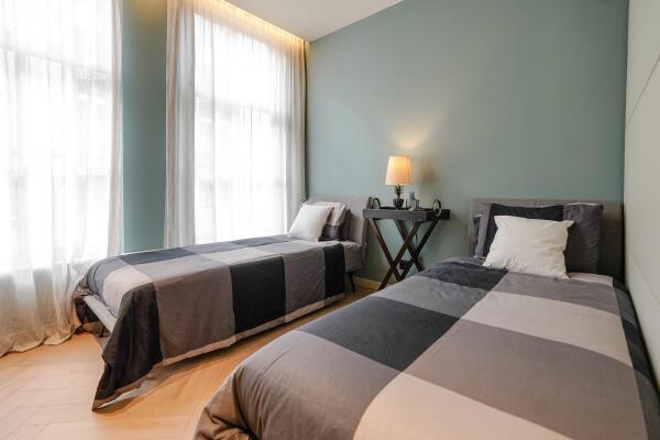 photo 49 Willemstraat 51