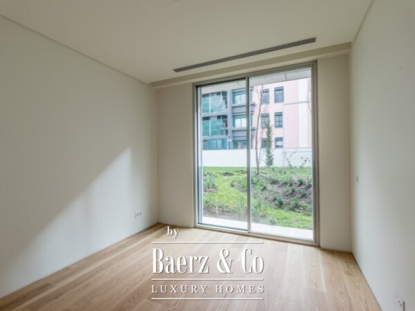 photo 18 Excellent 2 bedrooms en-suite apartment with parking space and storage in Amoreiras