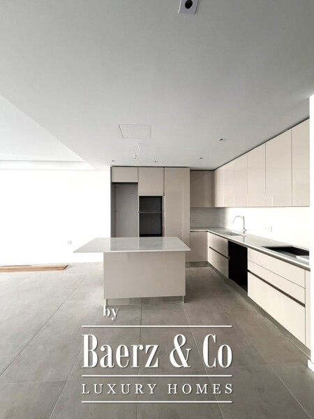 photo 1 Luxury 3 bedroom Apartment in Lower Glyfada