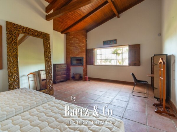 photo 23 Single storey 3 bedroom villa with swimming pool, tennis court and plot of 5,320 sqm in Fontanelas, Sintra