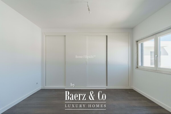 photo 33 Beautiful luxury home in São Domingos de Rana, Tires