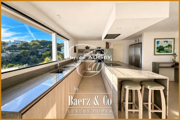 photo 10 IBIZA   Roca Llisa   Villa suspended above the sea