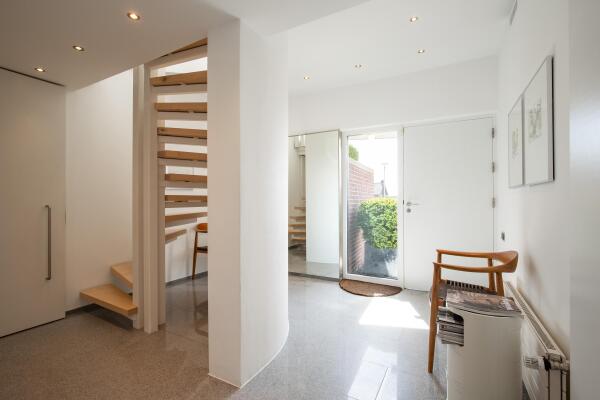 photo 4 Bouwensstraat 25