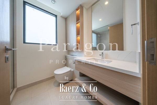 photo 18 Brand New | Single Row | Prime Location
