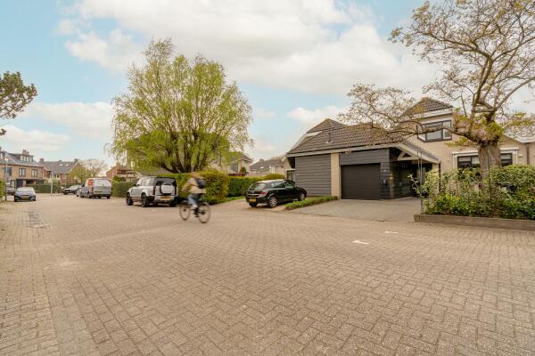 photo 45 Toevluchtstraat 25