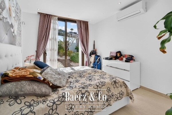 photo 19 Exclusive Iuxury semi-detached villa with panoramic sea views