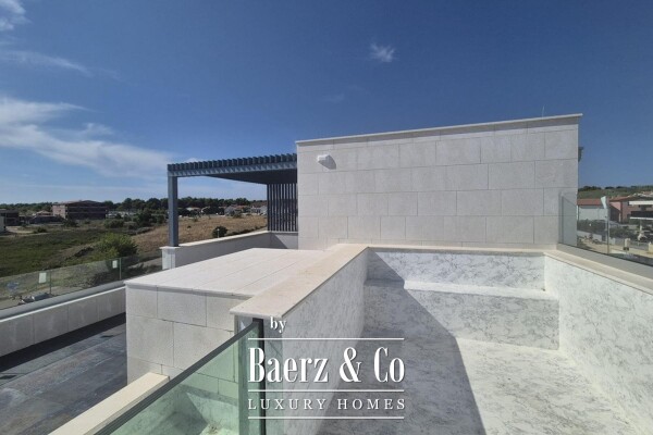 photo 9 Vir, Luxury villa with a rooftop terrace and two swimming pools - second row to the sea