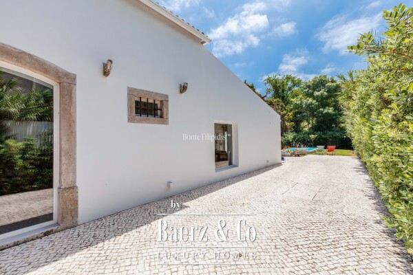 photo 31 Beautiful luxury home in Colares, Colares