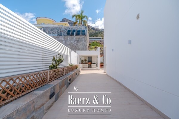 photo 12 VERY SPACIOUS 5 BEDROOM VILLA IN ROQUE DEL CONDE