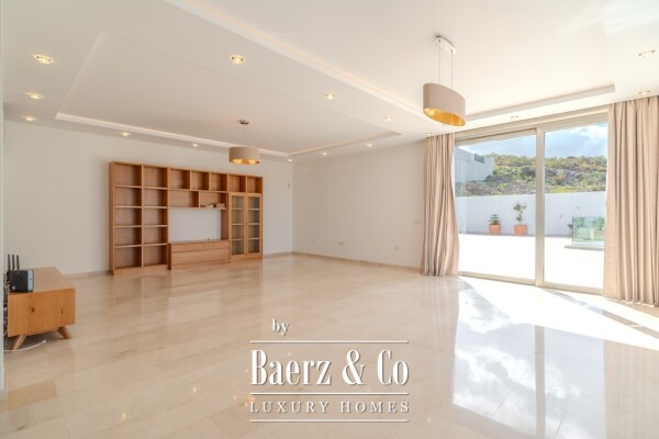 photo 26 VERY SPACIOUS 5 BEDROOM VILLA IN ROQUE DEL CONDE