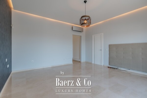 photo 40 VERY SPACIOUS 5 BEDROOM VILLA IN ROQUE DEL CONDE