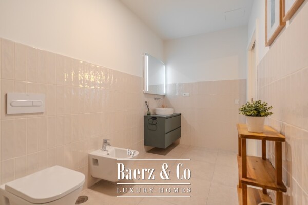 photo 84 VERY SPACIOUS 5 BEDROOM VILLA IN ROQUE DEL CONDE