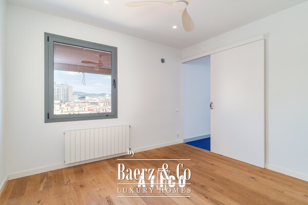 photo 33 Penthouse for sale in Ciutat Vella