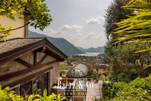 photo 3 Villa for sale 675 m²