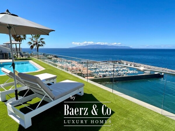 photo 39 Magnificent luxury villa on the seafront