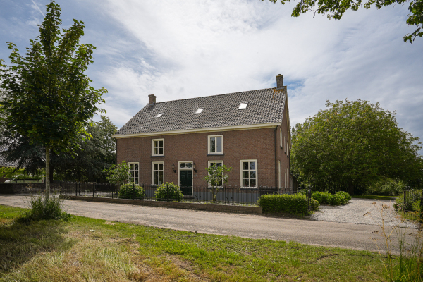 photo 82 Dorpsstraat 18