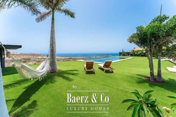 photo 26 Exceptional luxury villa in Adeje