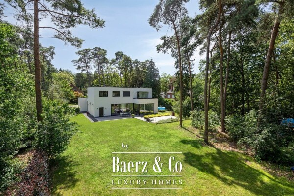photo 1 Exclusieve villa met homecinema en hoogwaardige afwerking op toplocatie in Heide!