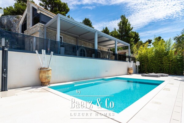 photo 1 Brela, unique stone villa with a panoramic view and a swimming pool