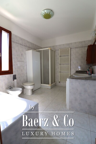 photo 18 Villa for sale 100 m²