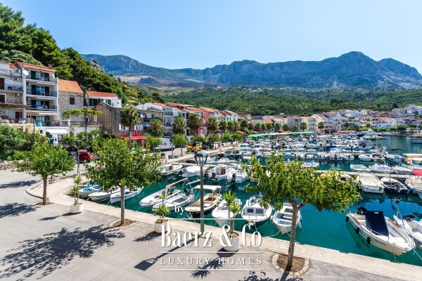 photo 16 Podgora, multi-residential house with a beautiful view, first row to the sea