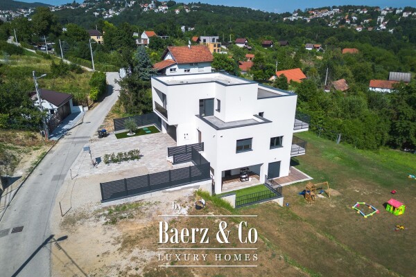 photo 20 Zagreb, Bijenik, luxury villa 376.92 m² on a plot of 1,400 m², open view