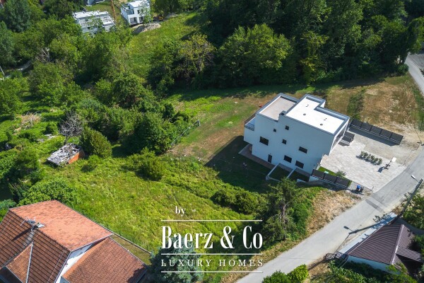 photo 26 Zagreb, Bijenik, luxury villa 376.92 m² on a plot of 1,400 m², open view