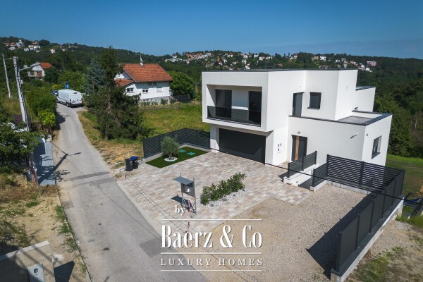 photo 30 Zagreb, Bijenik, luxury villa 376.92 m² on a plot of 1,400 m², open view