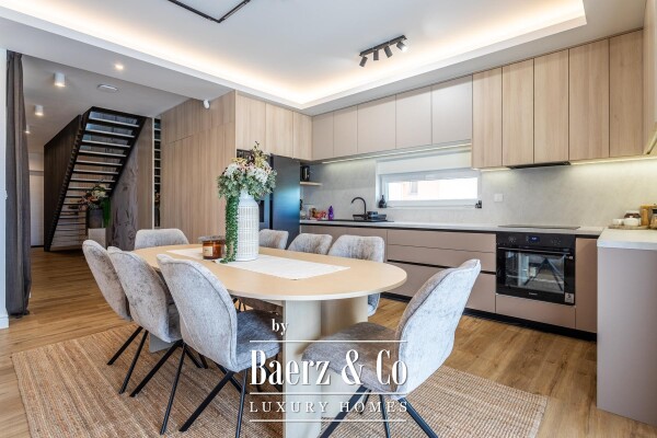 photo 3 Trogir, Plano - Modern Designer Villa with Swimming Pool