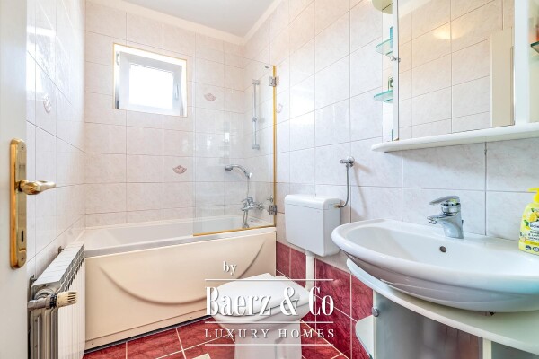 photo 15 Zagreb, Bukovac, beautiful detached family house 380 m², garage, garden