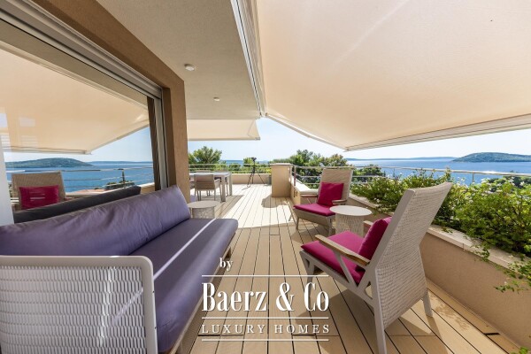 photo 20 Split, Meje, exclusive villa first row to the sea