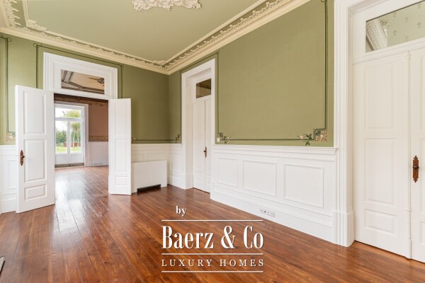photo 9 Magnificent mansion dating from the early 20th-century (1908)