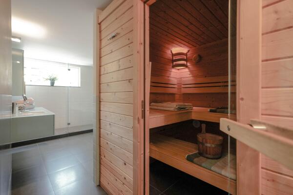 photo 52 Schoenerwal 15
