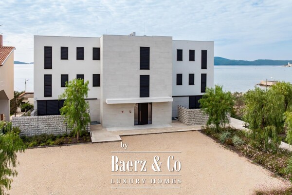 photo 5 Brodarica, exclusive villa first row to the sea