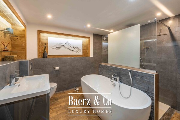 photo 15 High-end Duplex - Fully Renovated - 3 Bedrooms