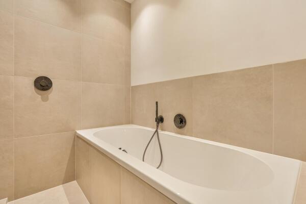 photo 33 Tweede Helmersstraat 8 3