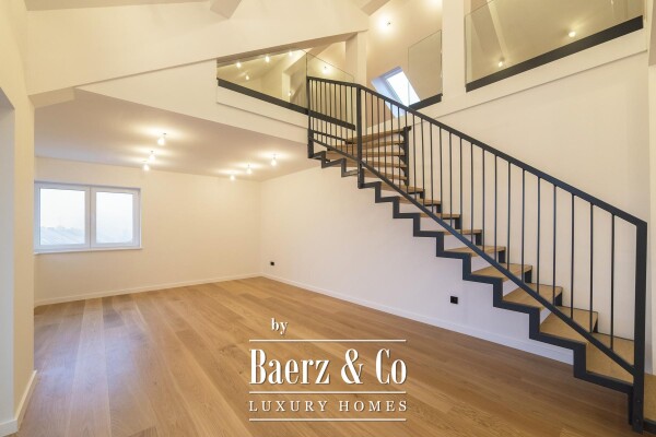 photo 11 Zagreb, Srebrnjak, modern five-room penthouse 194 m² with gallery and garage